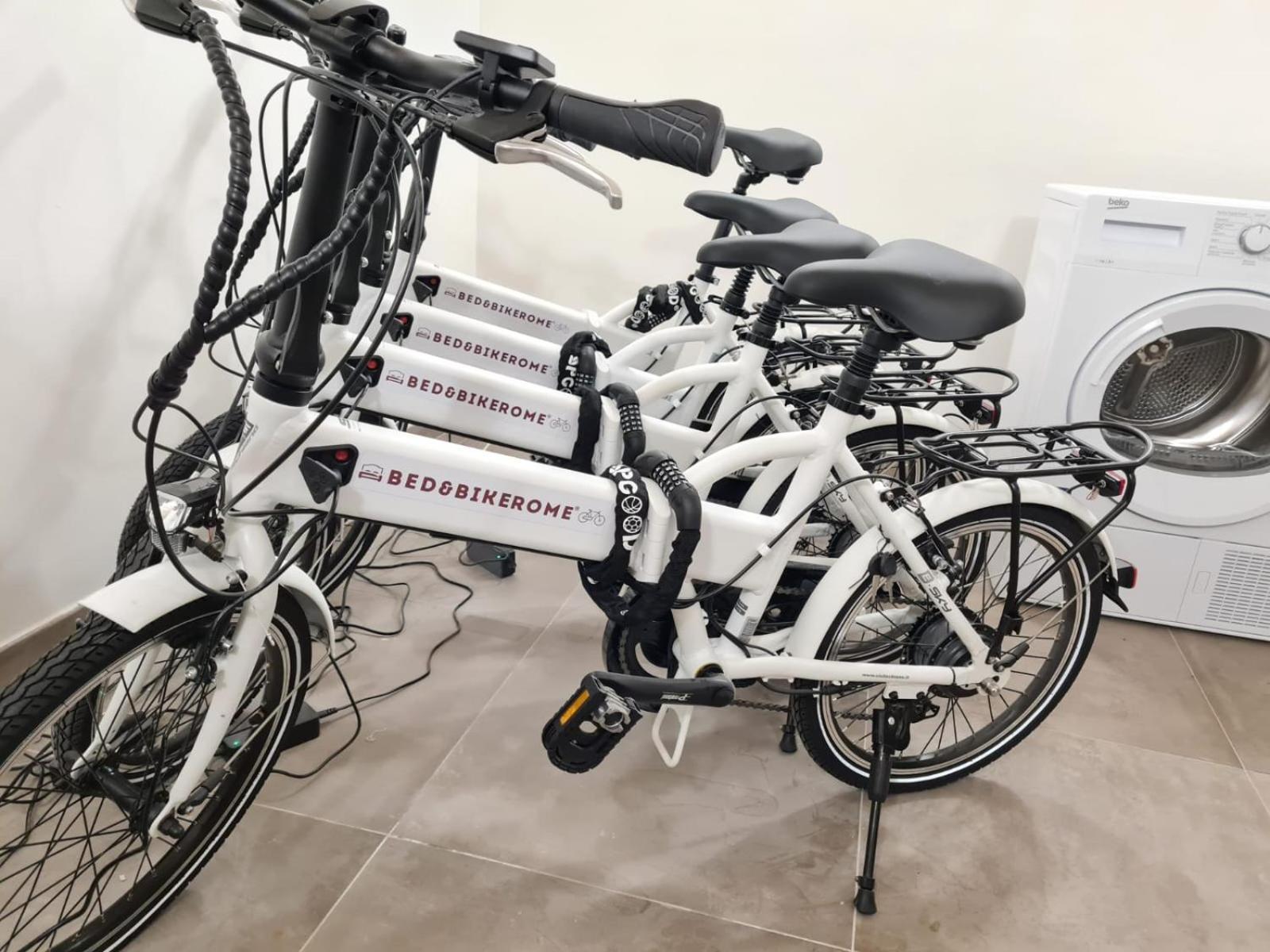 Bed and Breakfast Bed&Bikerome Giulio Cesare Екстер'єр фото